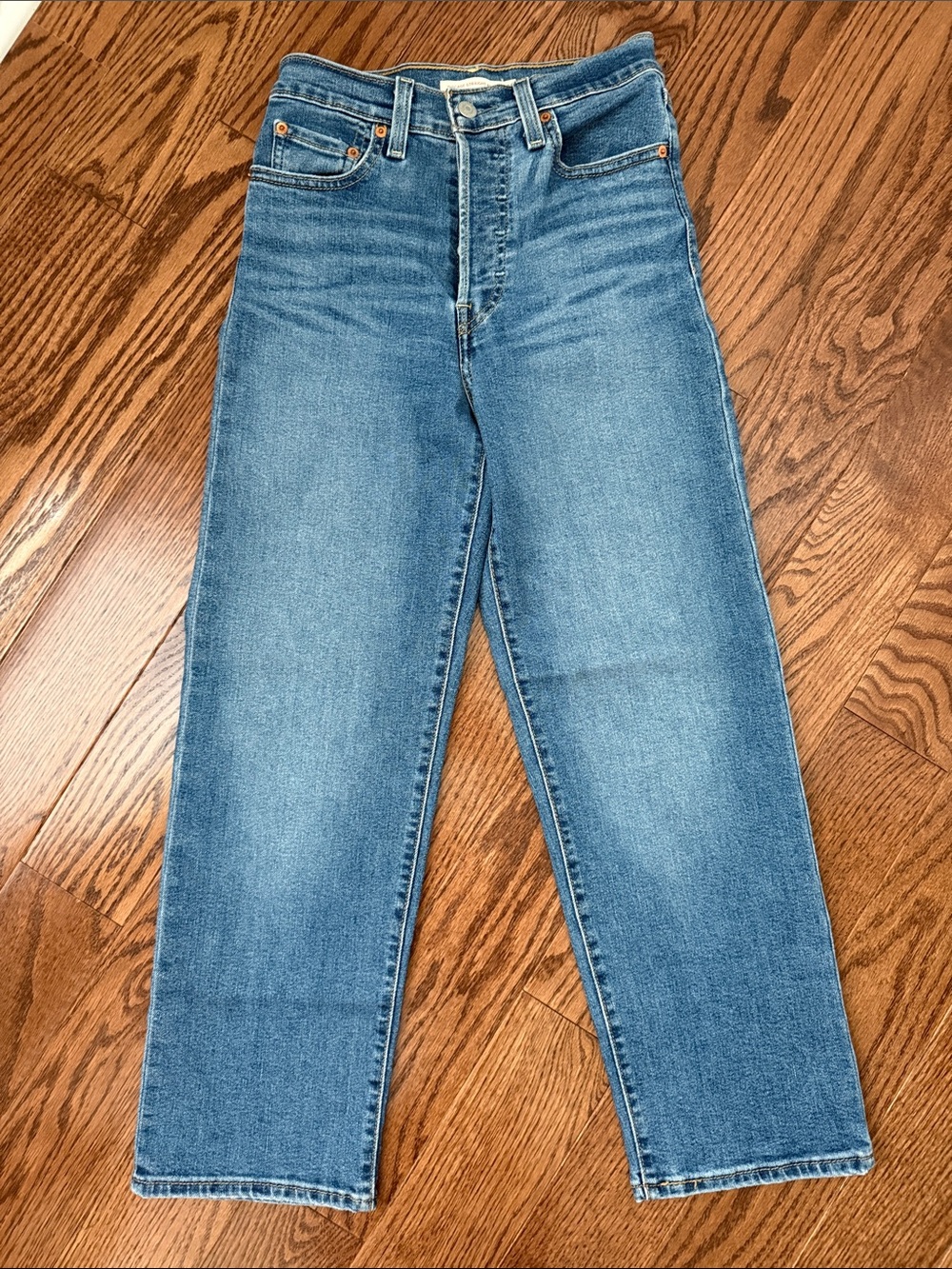 Levi's Blue Cropped Ankle Jeans